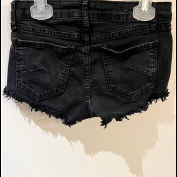 Black jeans, short shorts - Picture 2 of 2